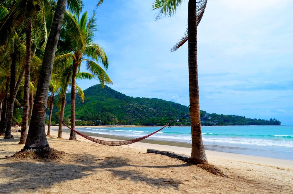 หาดกมลา หนึ่งในแลนมาร์กที่ไม่ควรพลาดสำหรับการท่องเที่ยวเดินทางในภูเก็ต